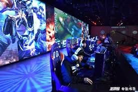 足球狂热爱好者 · 昨天00：02 · 1.7万阅读