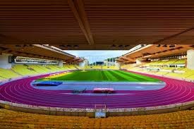 球星任意球精准送助攻