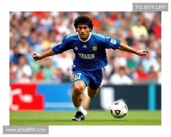 官方：布斯克茨将执法巴萨vs奥萨苏纳的补赛